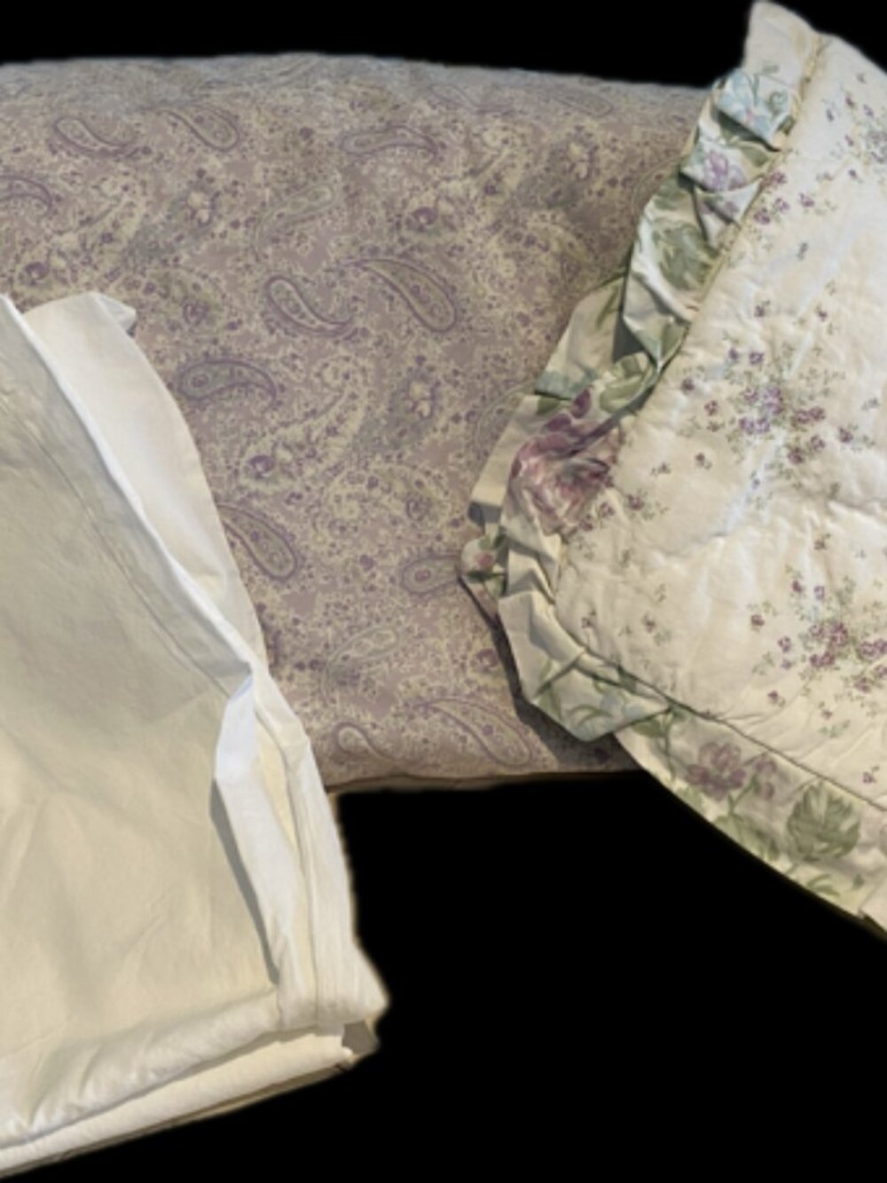 Rachel Ashwell Lavender Paisley Duvet w/ pillowcases and sham